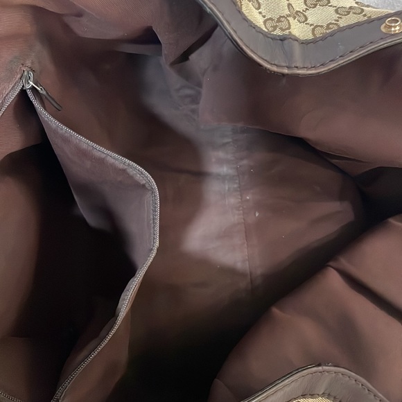 Authentic Gucci Large Sukey Bag - Picture 10 of 12